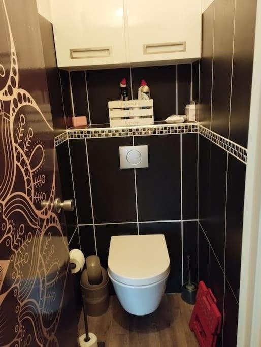 Charmant Appartement 3 Pieces Mandelieu 外观 照片