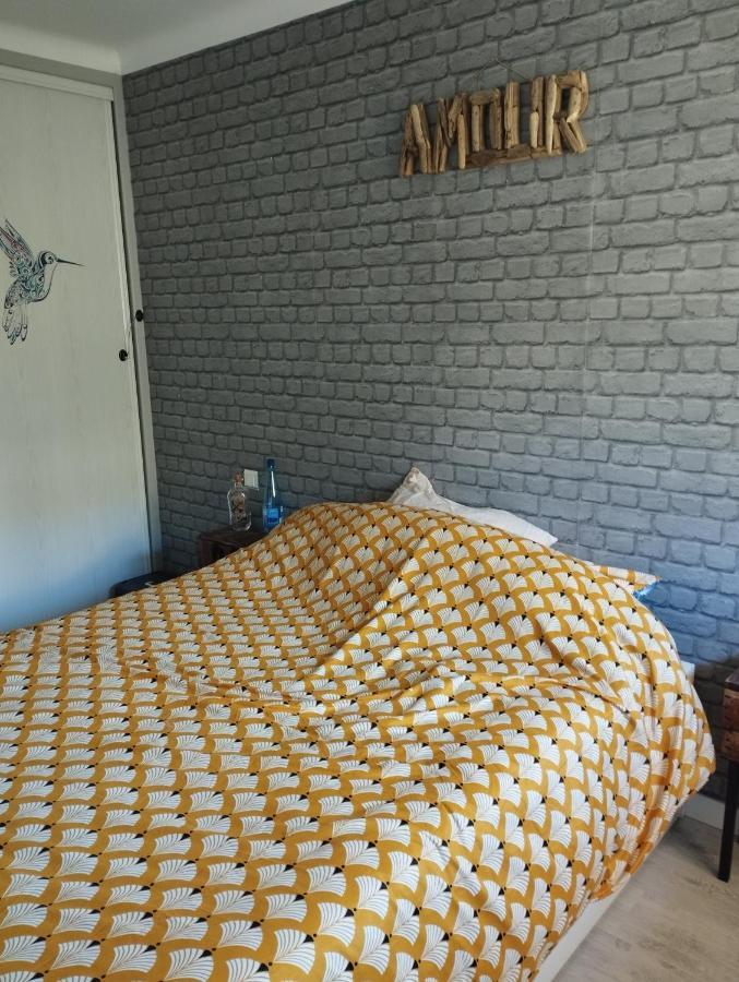 Charmant Appartement 3 Pieces Mandelieu 外观 照片