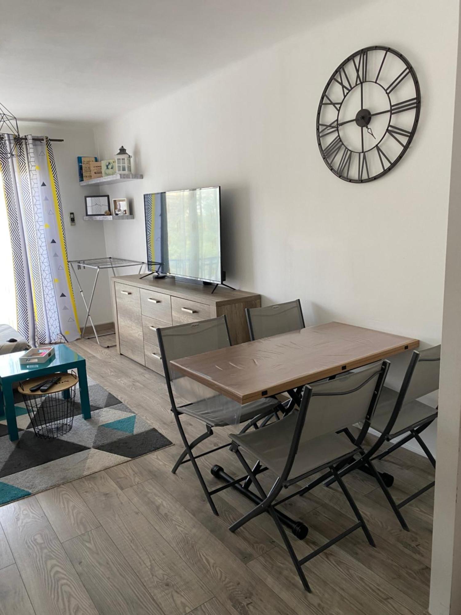 Charmant Appartement 3 Pieces Mandelieu 外观 照片