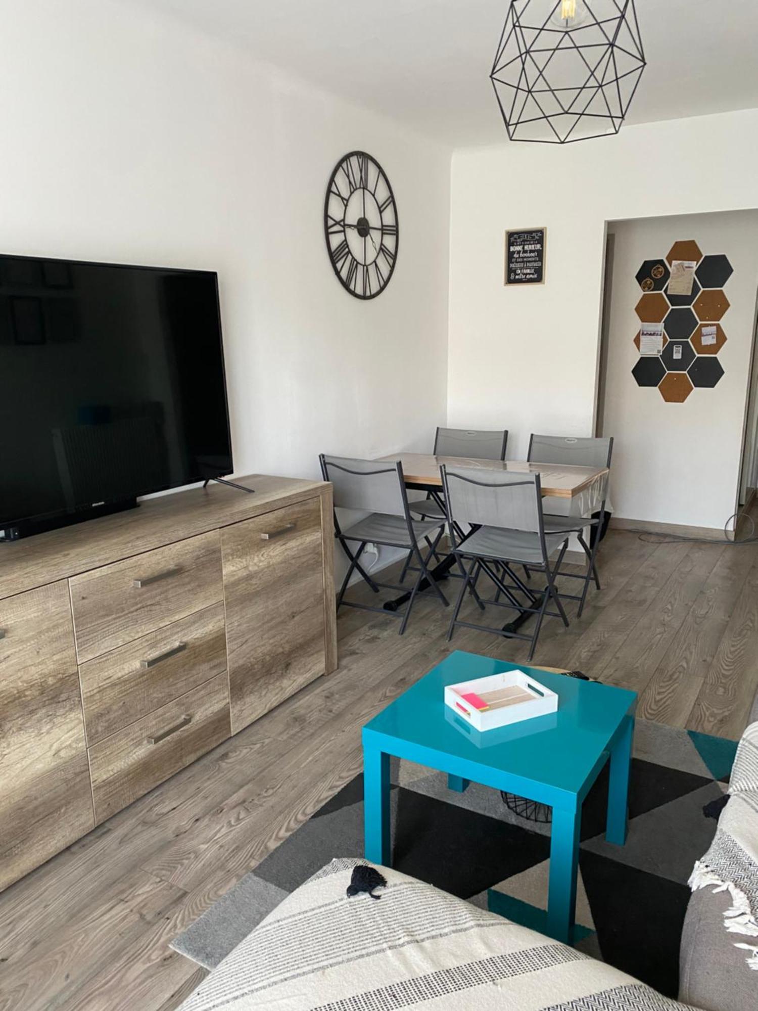 Charmant Appartement 3 Pieces Mandelieu 外观 照片